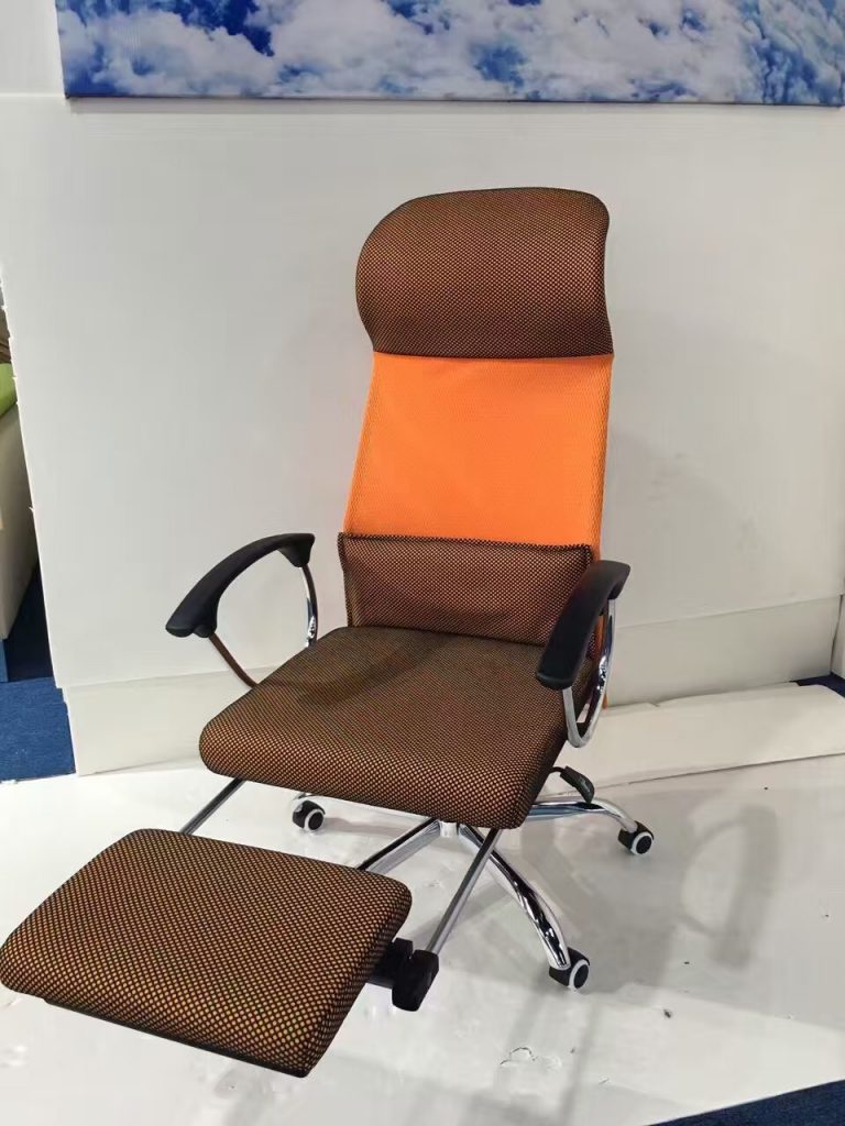 Popular High Back Task Computer Swivel Office Chair With Leg Rest Lunch